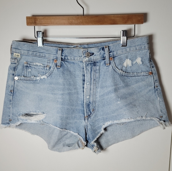 Citizens of Humanity Danielle Cut-Off Denim Shorts | Size 31 - Picture 1 of 12